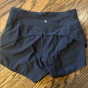 Lululemon high rise athletic short